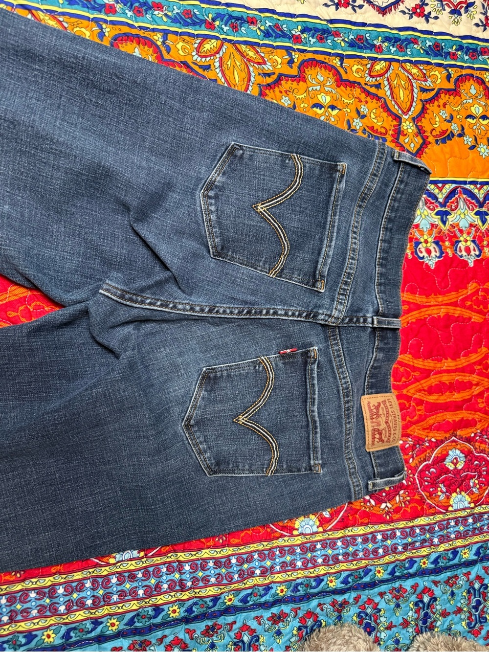 Levi’s Classic Dark Wash Bootcut Jeans